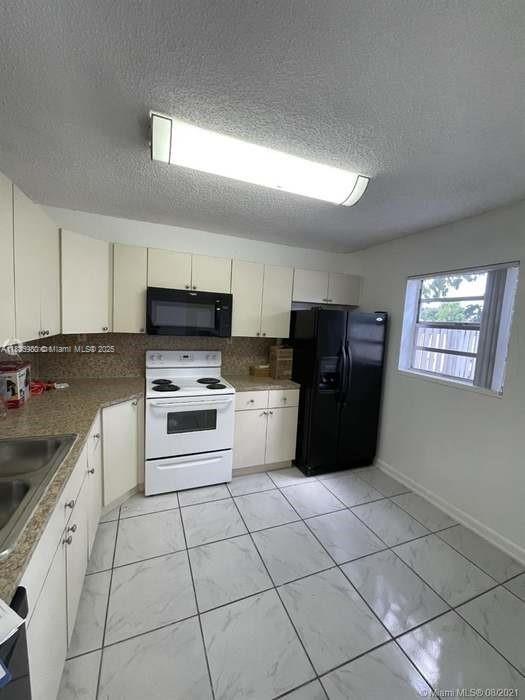 Building Photo - 22319 SW 103rd Ave