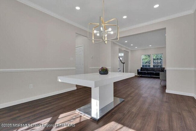 Building Photo - A Private  Estate of Unparalleled Luxury