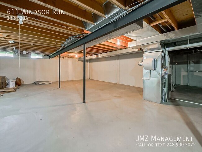 Building Photo - 611 Windsor Run