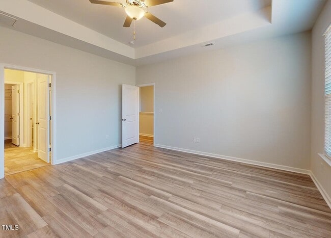 Building Photo - 635 Cline Falls Dr