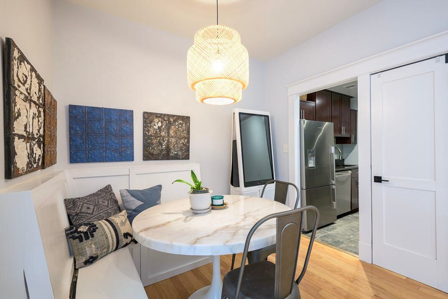 Building Photo - 1313 Vermont Ave NW