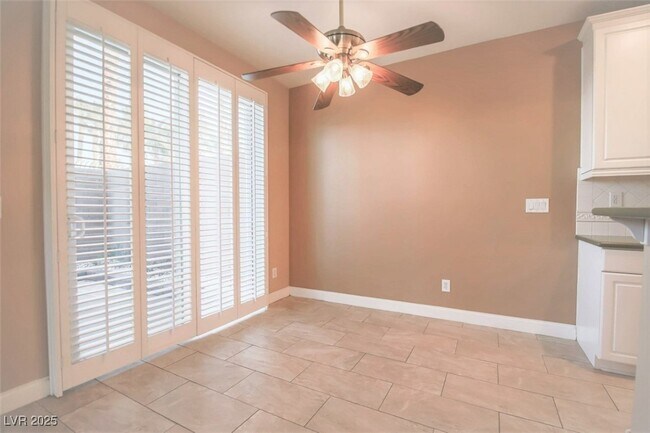 Building Photo - 9120 Ripple Ridge Ave