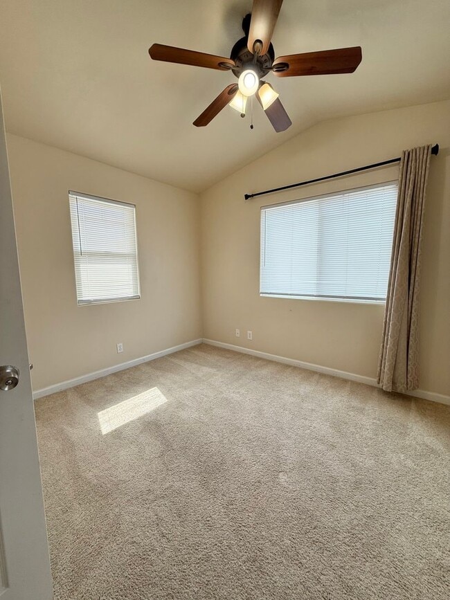 Building Photo - Beautiful 4 Bedroom 4.5 Bath Home COMING SOON!!!