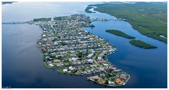 Building Photo - 2579 Third St