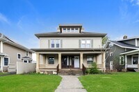 Building Photo - 557/559 E Madison Ave