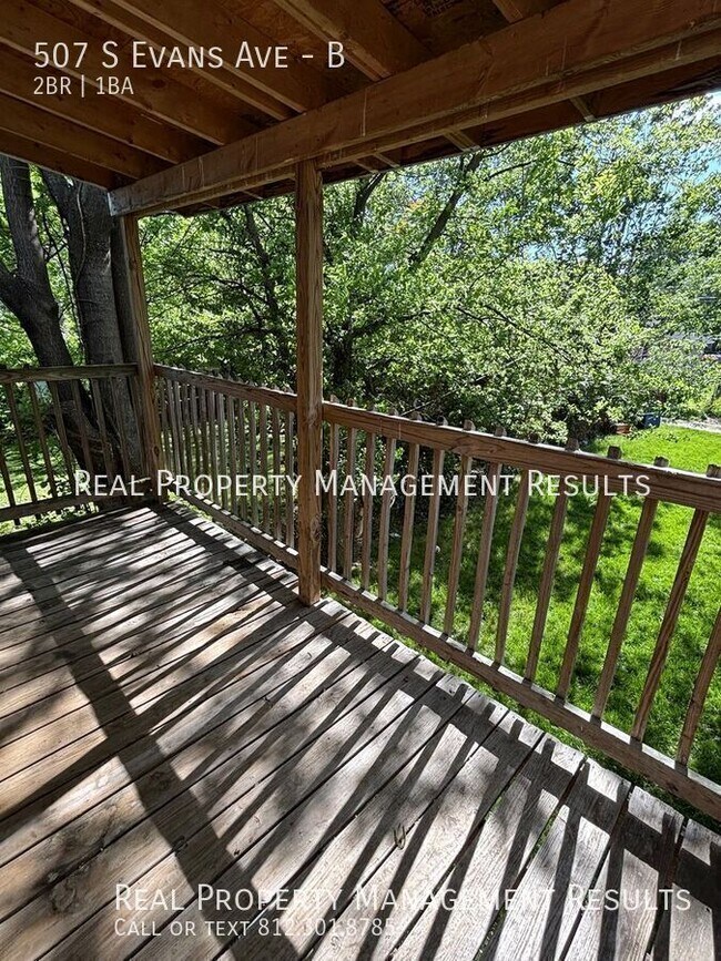 Building Photo - 507 S Evans Ave