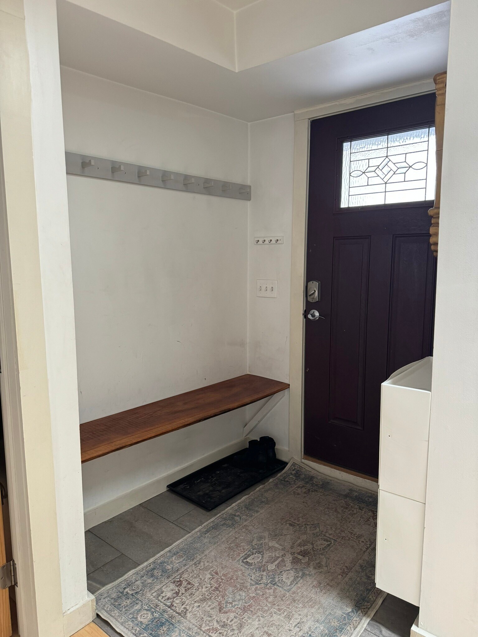 Building Photo - 44 Luck St