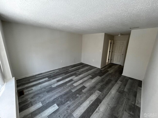 Building Photo - 105 Prestwick Way