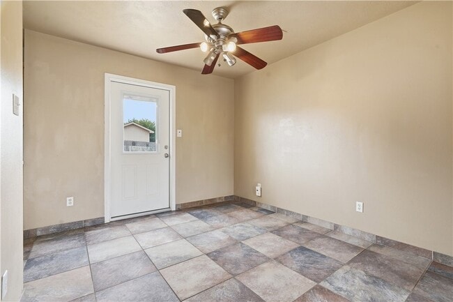 Building Photo - 2443 Pintail Loop