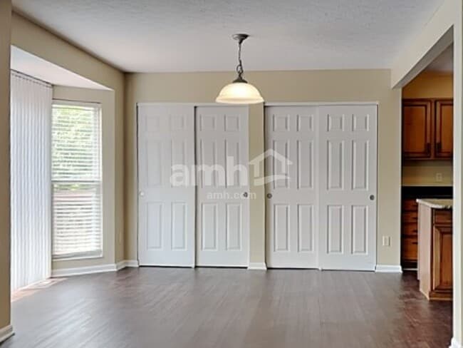 Building Photo - 6731 S Andover Way