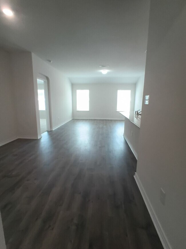 Building Photo - 6507 Hoffman Pln