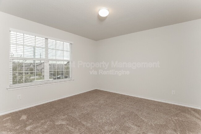 Building Photo - 2935 Thackery Groove