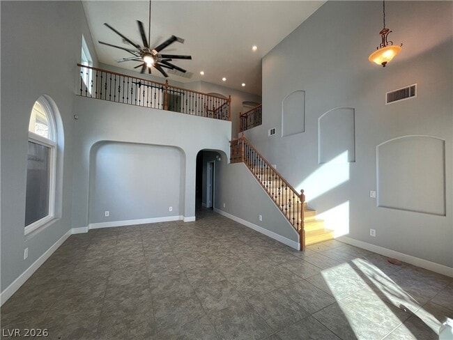 Building Photo - 4049 Bennett Mountain St