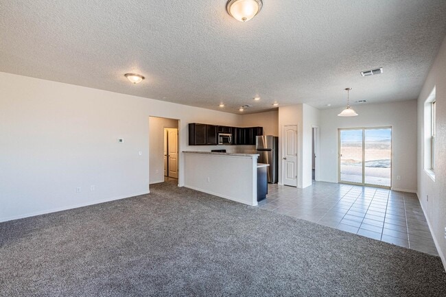 Building Photo - 88 Tome Vista Dr