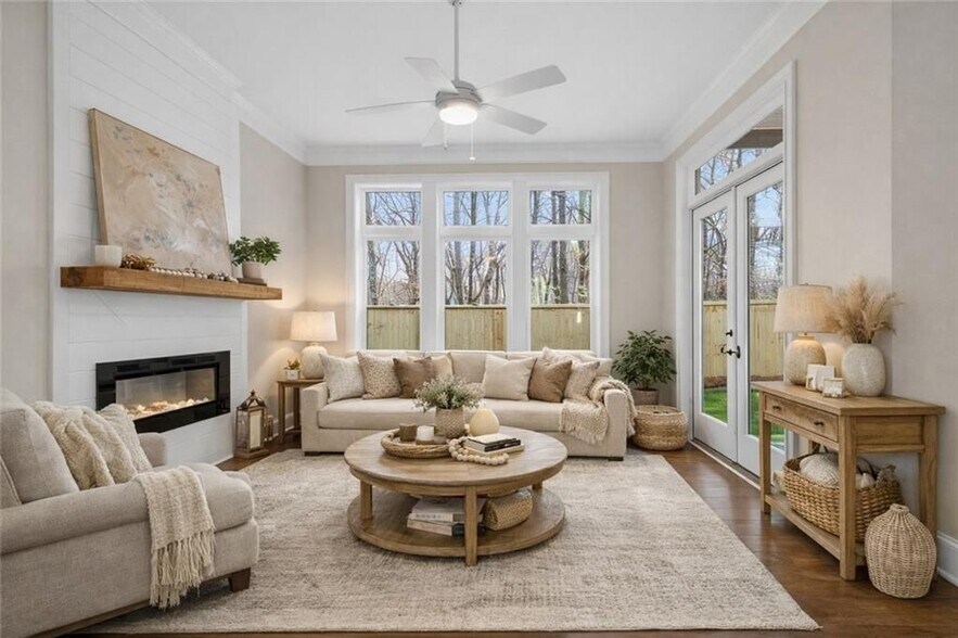 Building Photo - 687 Stickley Oak Way