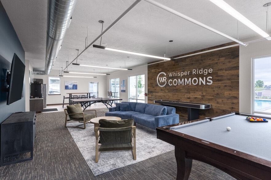 Building Photo - Whisper Ridge East