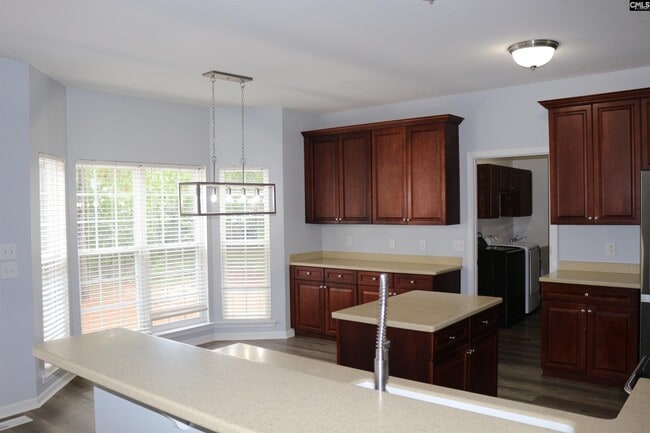 Building Photo - 70 Ballymore Ct