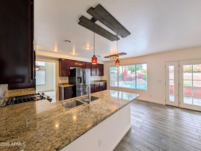 Building Photo - 1836 E Aspen Way