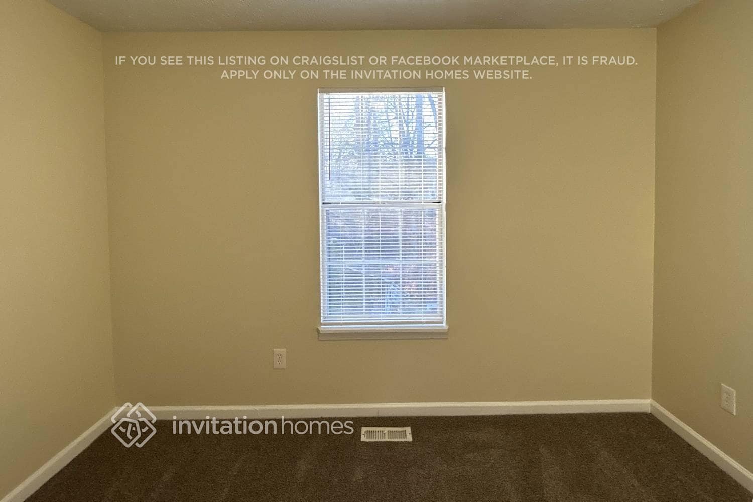 Building Photo - 15 Tracey Ln