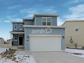 Building Photo - 4427 N Morgan Way