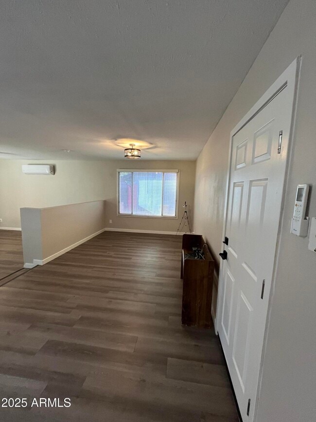 Building Photo - 10801 N 43rd Dr