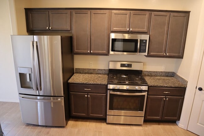 Building Photo - A Home You Have To See To Believe!!!