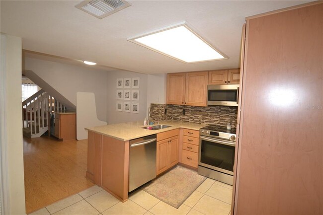 Building Photo - 3379 Fox Hunt Dr