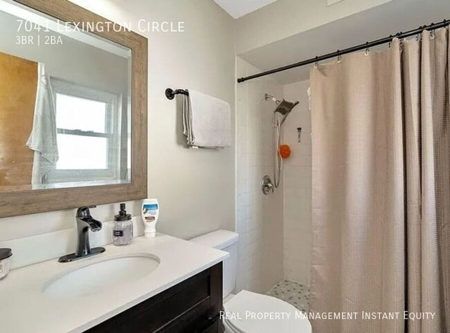 Building Photo - 7041 Lexington Cir