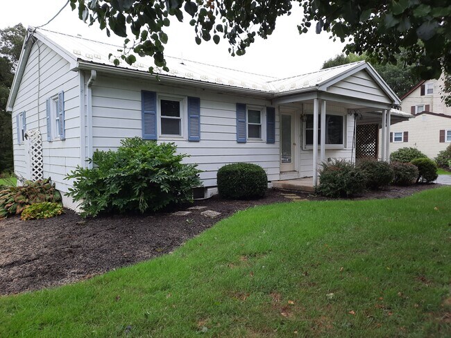 Primary Photo - 1312 Red Run Rd