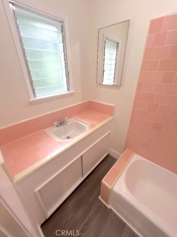 Building Photo - 270 Cliff Dr