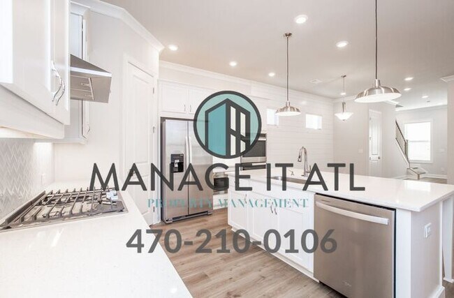 Building Photo - Beautiful 4 bedroom house - Peeachtree Rid...
