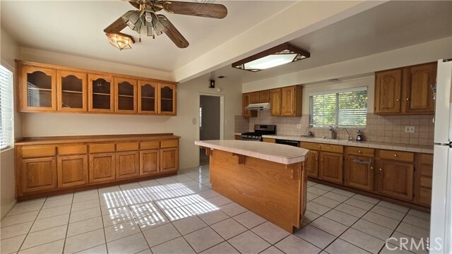 Building Photo - 146 Bridge St