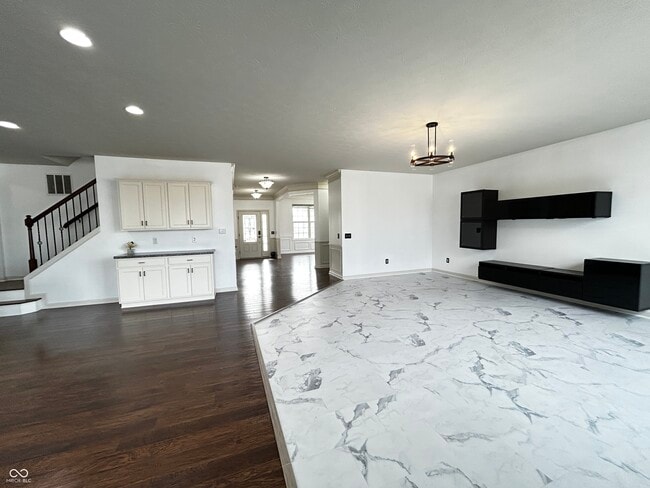 Building Photo - 12588 Hideout Dr