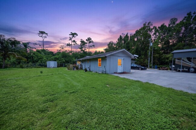Building Photo - 10754 Tamis Trail