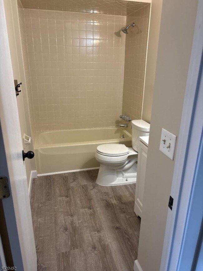 Building Photo - 3 Port Royal Dr