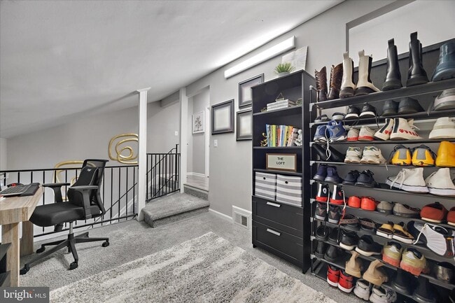 Building Photo - 7314 Split Rail Ln