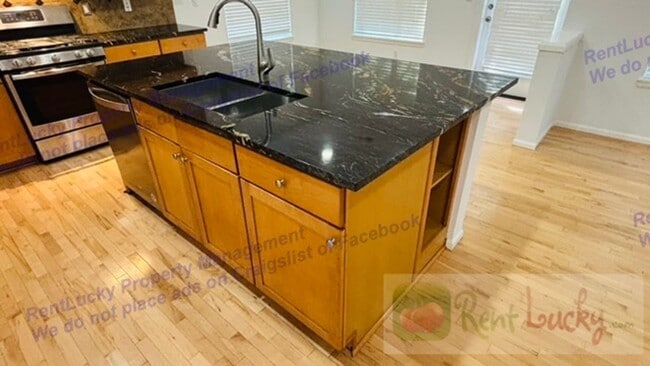 Building Photo - Fabulous 3-Bedroom Home in Popular Verdera Neighborhood in Mill Creek!!