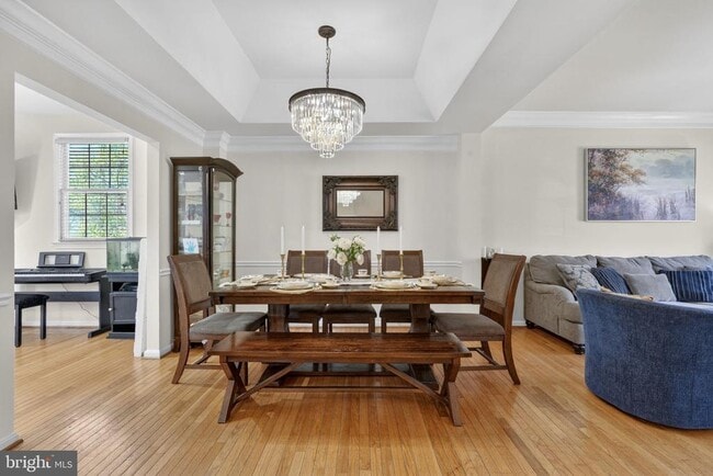 Building Photo - 8010 Readington Ct