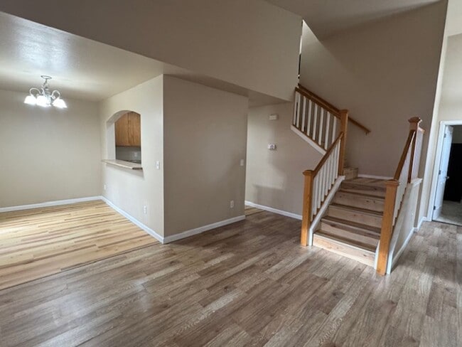 Building Photo - COME HOME TO COMFORT TO THIS 3 BEDROOM HOM...