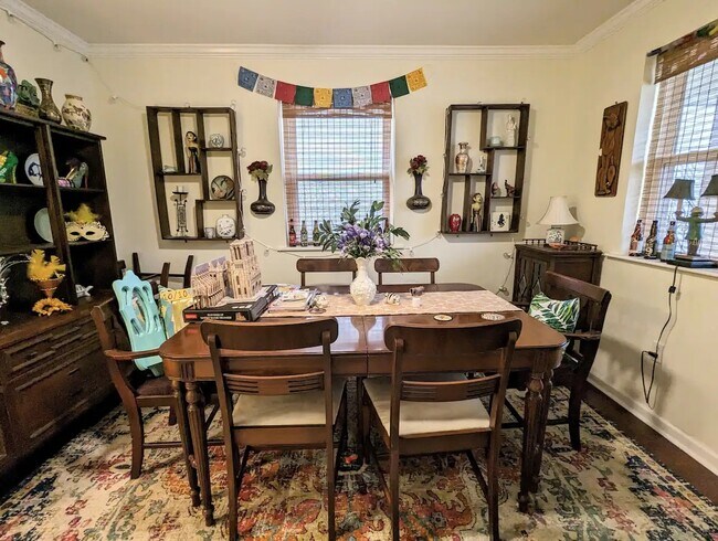 dining room - 1773 Rousselin Dr
