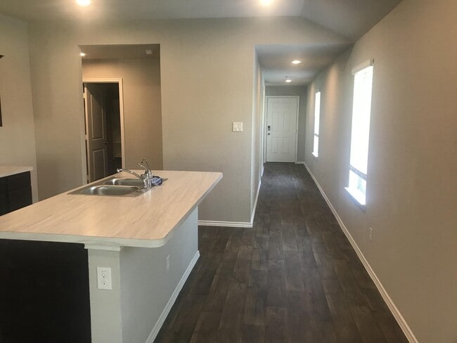 Building Photo - 16817 Lonely Pines Dr