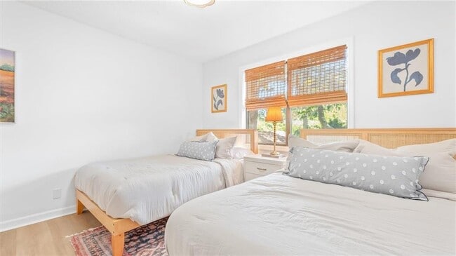 Building Photo - 512 S Harbour Oaks Dr