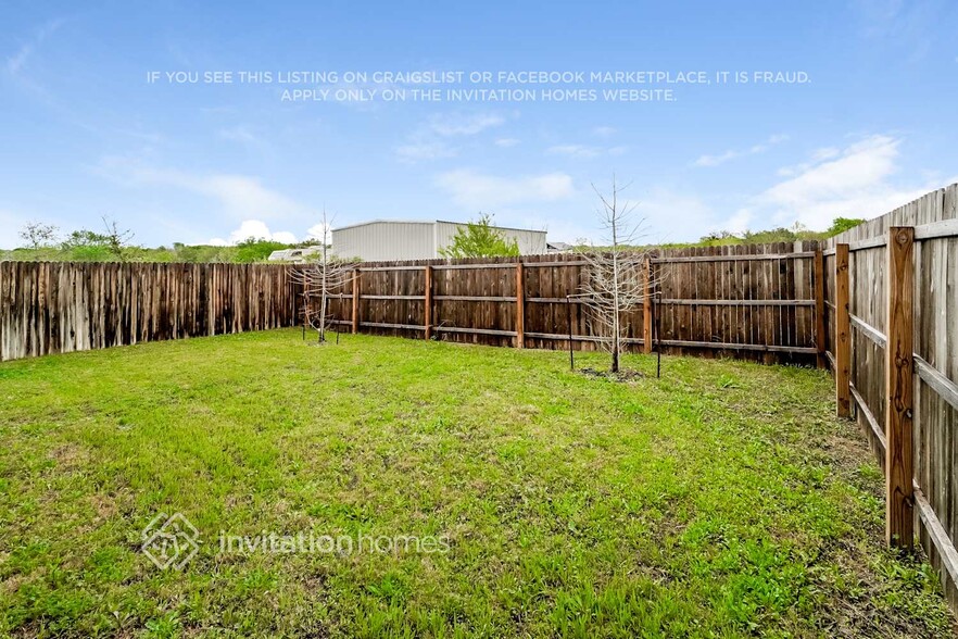 Building Photo - 206 Hollywood Dr