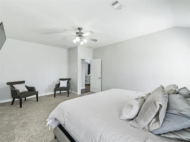 Building Photo - 2100 Del Mar Ct