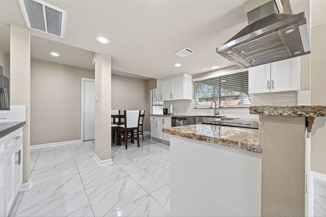 Building Photo - 23418 Briarcreek Blvd