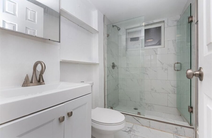 Building Photo - 251 NW 110th St