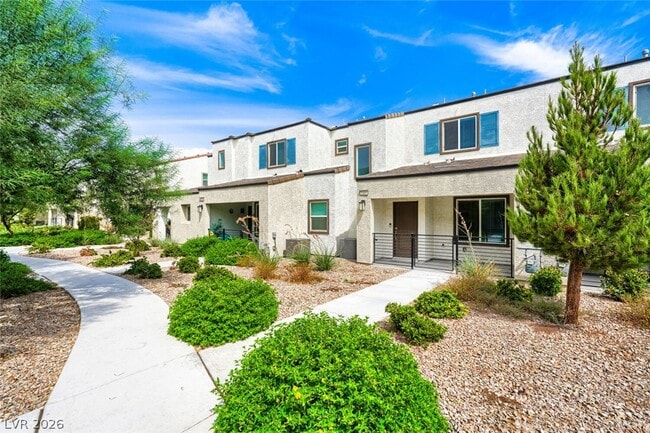 Building Photo - 3509 Golden Chariot Ave