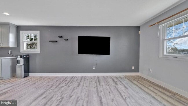 Building Photo - 1312 Magnolia Ave