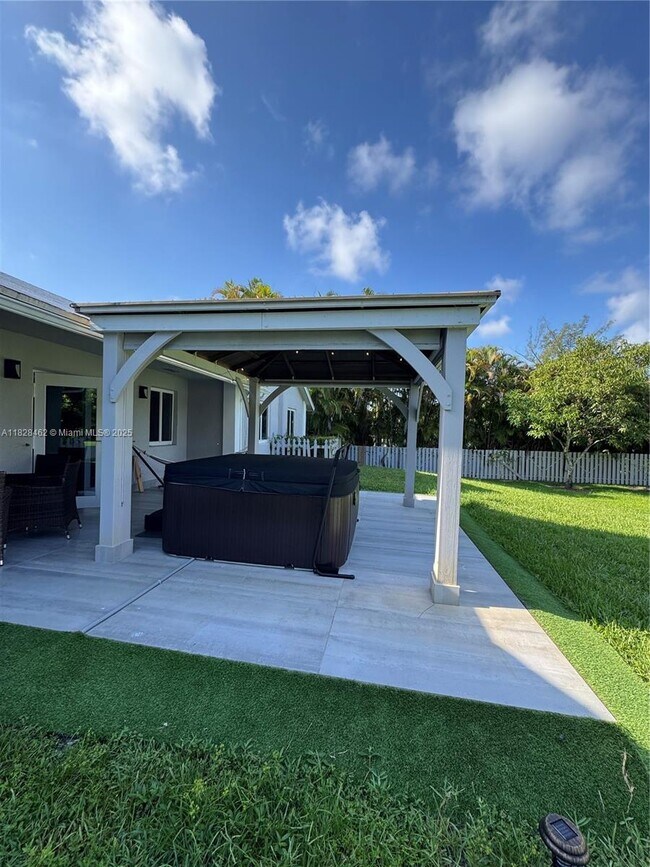 Building Photo - 6297 NW 69th Way