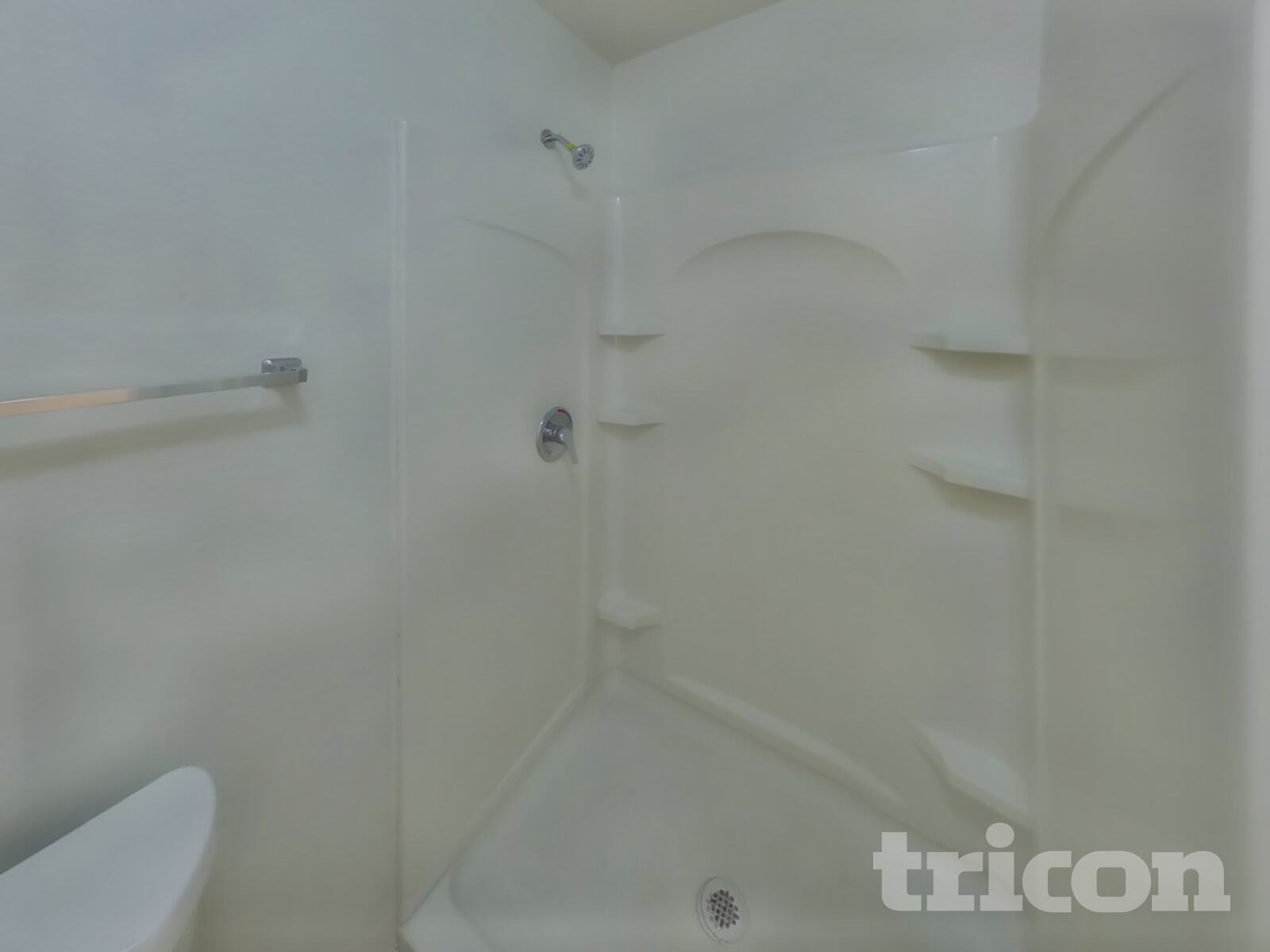 Building Photo - 4901 W Dahlia Dr